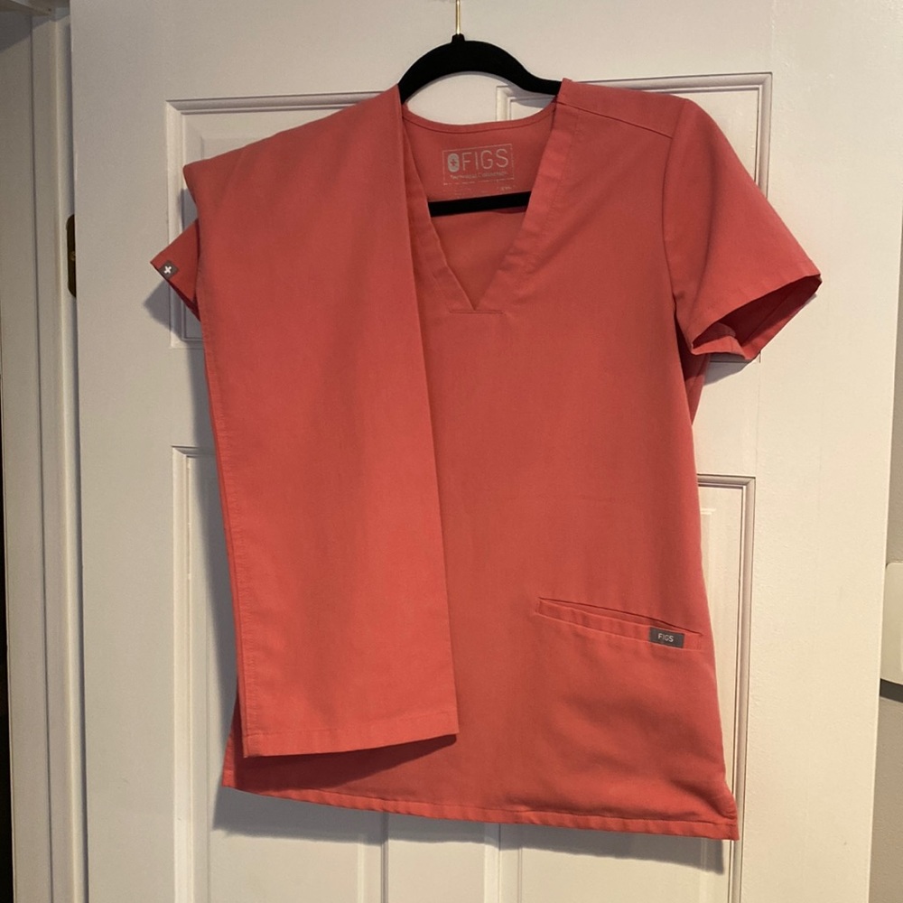 Figs scrubs set! Pink salmon color, both size XXS long boot leg pant.